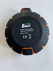 Niiskuskindel kõlar Emax (2 foto / 2)