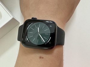 Apple Watch Series 5 44mm GPS Space Grey (5 foto / 7)