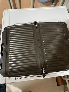 Grill (2 foto / 3)