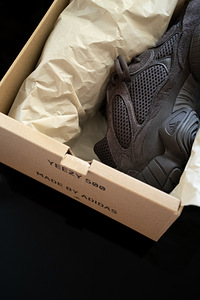YEEZY 500 EU 44 (5 foto / 6)