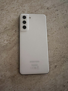 Samsung S21FE (ekraanis on mõra) (3 foto / 5)