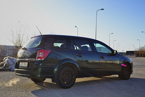 Opel Astra 2006 (5 foto / 7)