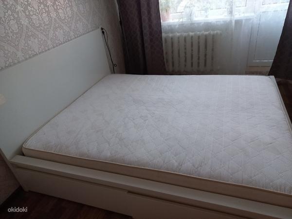 Кровать Ikea malm 160 × 200 (фото #2)