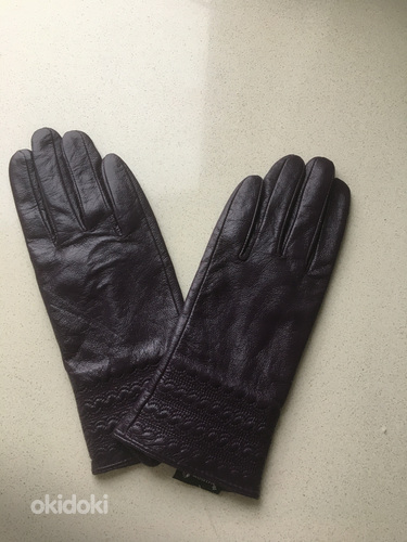Кожаные женские перчатки/варежки фиолетового цвета (фото #1)
