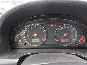 Ford Mondeo 1,8 81 kw 2007 (10 foto / 10)