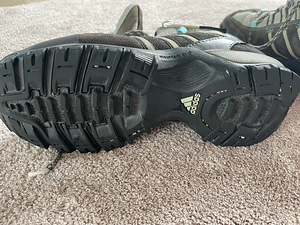 Adidas jalatsid s 36 2/3 (4 foto / 5)