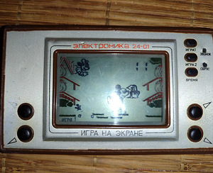 Ностальгическая игра из серии Ну, погоди Электроника (2 фото из 4)