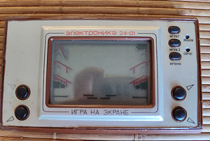 Ностальгическая игра из серии Ну, погоди Электроника (3 фото из 4)