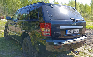 JEEP GRAND CHEROKEE 3.0 160kW 4x4 (7 foto / 8)