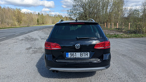 VW Passat Altrack (7 фото из 13)