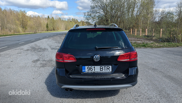 VW Passat Altrack (фото #7)