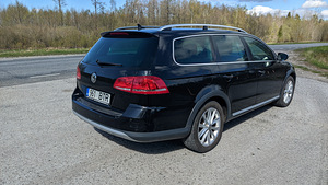 VW Passat Altrack (8 фото из 13)