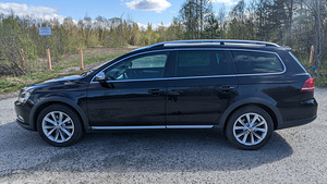 VW Passat Altrack (11 фото из 13)