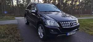 Mercedes Benz ML 320CDi 4 Matic (7 foto / 15)