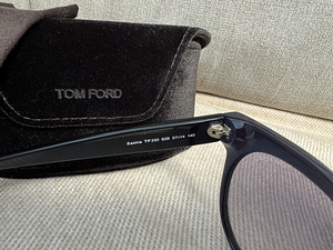 Päikeseprillid Tom Ford Saskia TF330 82b (3 foto / 5)