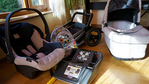 Vanker + Turvatool + Isofix alus + lisad komplekt 3in1 Peg P (10 foto / 10)