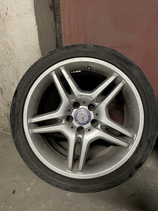 Mercedes-Benz w211 AMG R18 (3 foto / 7)