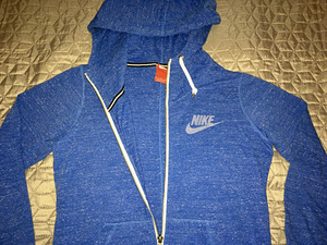 Nike dressipluus/pusa, S (3 foto / 3)