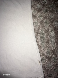 Футболка LEVIS размер S (3 фото из 3)
