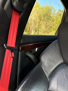 Audi A4 (9 foto / 11)