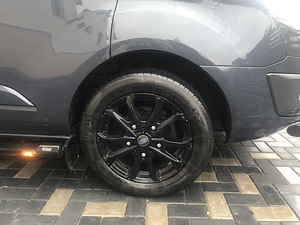 Ford Tourneo Custom (5 foto / 6)