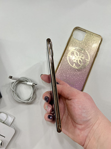 iPhone 11 Pro Max 64gb (5 foto / 7)
