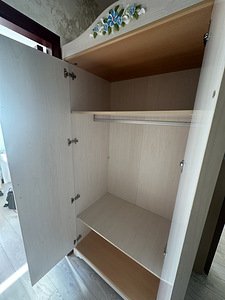 Müüa möblikomplekt . (3 foto / 5)