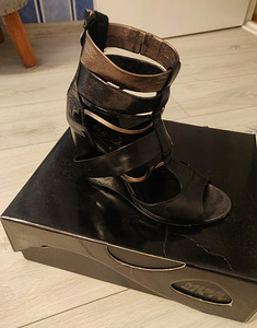Miss Sixty naistekingad s39 (2 foto / 2)