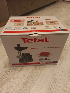 Мясорубка Tefal Classic NE105838 (2 фото из 3)