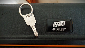 DELSEY Hardshell kohver-suurus XL (3 foto / 10)