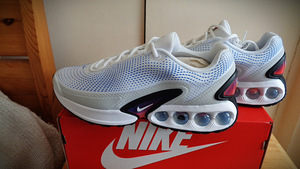 S.42.5-43(stm 27.5sm)-NIKE AirMAX DN-uued- (4 foto / 10)