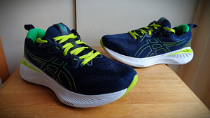 S.43-43.5(stm 27.5 sm)-ASICS Gel CUMULUS*25 running (3 foto / 9)