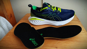 S.43-43.5(stm 27.5 sm)-ASICS Gel CUMULUS*25 running (4 foto / 9)