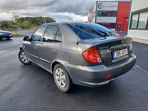 HYUNDAI ACCENT bensiin manu 2005 a 500 eur (2 foto / 6)