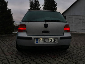 Vw Golf 1.9td 50kw manuaal 1999 (9 foto / 9)