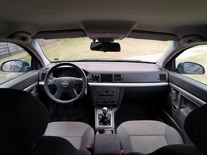 Opel Vectra C 2003 2.2 108 kw värske üv 2025 (4 foto / 14)