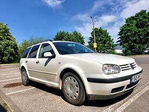 Volksvagen Golf 2006 77kw мануал бензин (2 фото из 15)