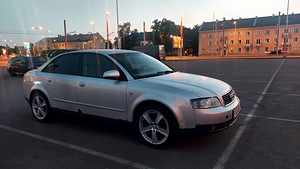 Audi A4 B6 Atm 2.0 96kw (2 foto / 10)