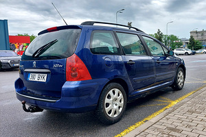 Peugeot 307 100 kw universaal/ panoraam manuaal (5 foto / 9)