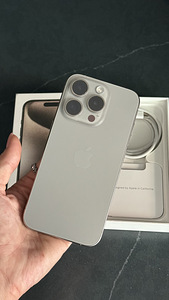 iPhone 15 Pro, Natural Titanium, 512GB (4 foto / 6)