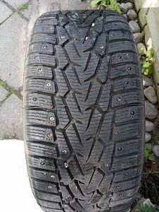 Шины, диски BMW M5 (2 фото из 2)