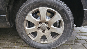 Оригинальные 18" диски Audi Q7 + всесезонные шины Kleber 255 (4 фото из 5)