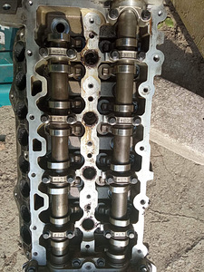 Mootor D4204T5 varuosad (2 foto / 10)