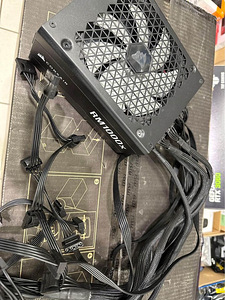 Corsair RM1000x 1000W Gold (1 foto / 1)