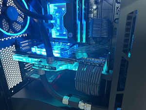Alphacool Eisblock Aurora Acryl GPX-N + Active Backplate (3 фото из 4)