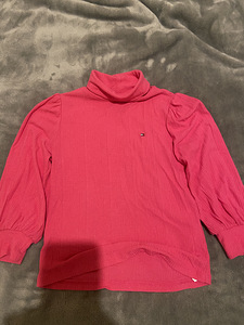 Tommy Hilfiger, Guess, Nike (1 foto / 9)