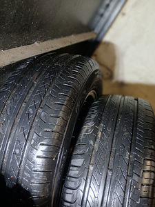Toyota veljed+ rehvid (2 foto / 10)