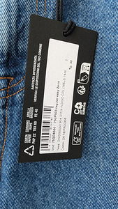 Uued Versace teksad — 3 korda odavamalt W29/L32 (9 foto / 10)