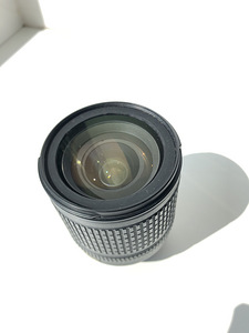 NIKON DX AF-S NIKKOR 18-135mm f3.5-5.6G ED (3 foto / 3)