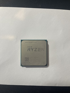Amd ryzen 3 1200 с кулером (3 фото из 4)